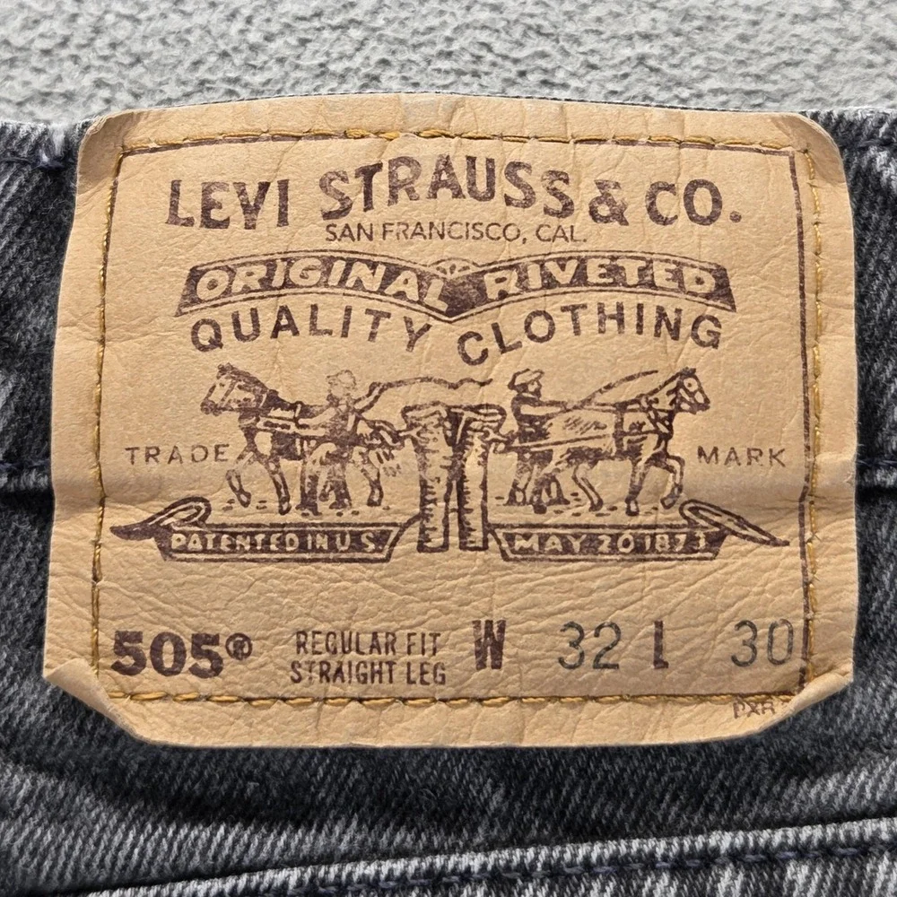 VTG Levis 505 Jeans Mens Gray Med Wash Straight‎ Denim Zip Fly USA Fits 29x29